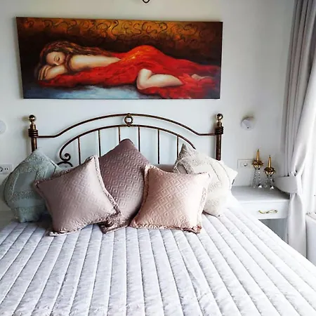 Apartman Baso Hilltop Argászi