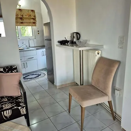Apartment Baso Hilltop Argassi