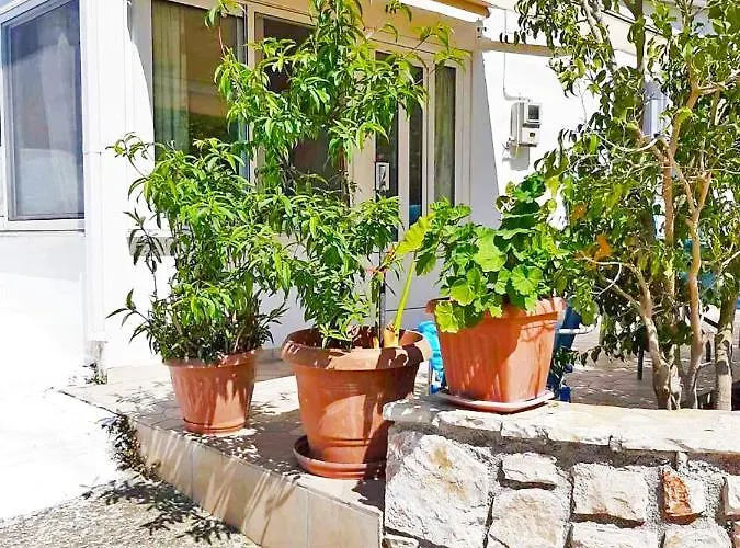 Apartamento Baso Hilltop