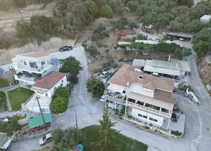 Baso Hilltop * Argassi