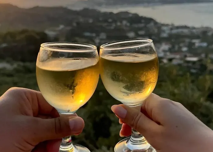 Baso Hilltop Apartamento *