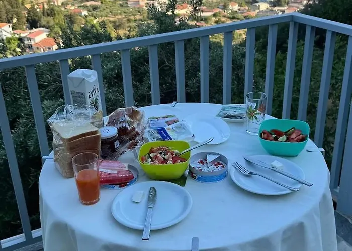 Baso Hilltop * Argassi