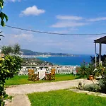 Baso Hilltop Apartment *