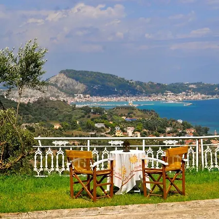 アパート Baso Hilltop *